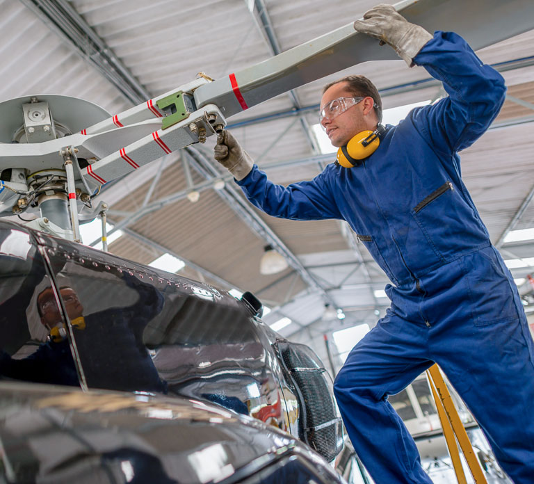 INDUSTRIES-AEROSPACE-DEFENSE-airframe-propulsion-passenger-001-VP-3.jpg INDUSTRIES-AEROSPACE-DEFENSE-airframe-propulsion-passenger-001-VP-3.jpg