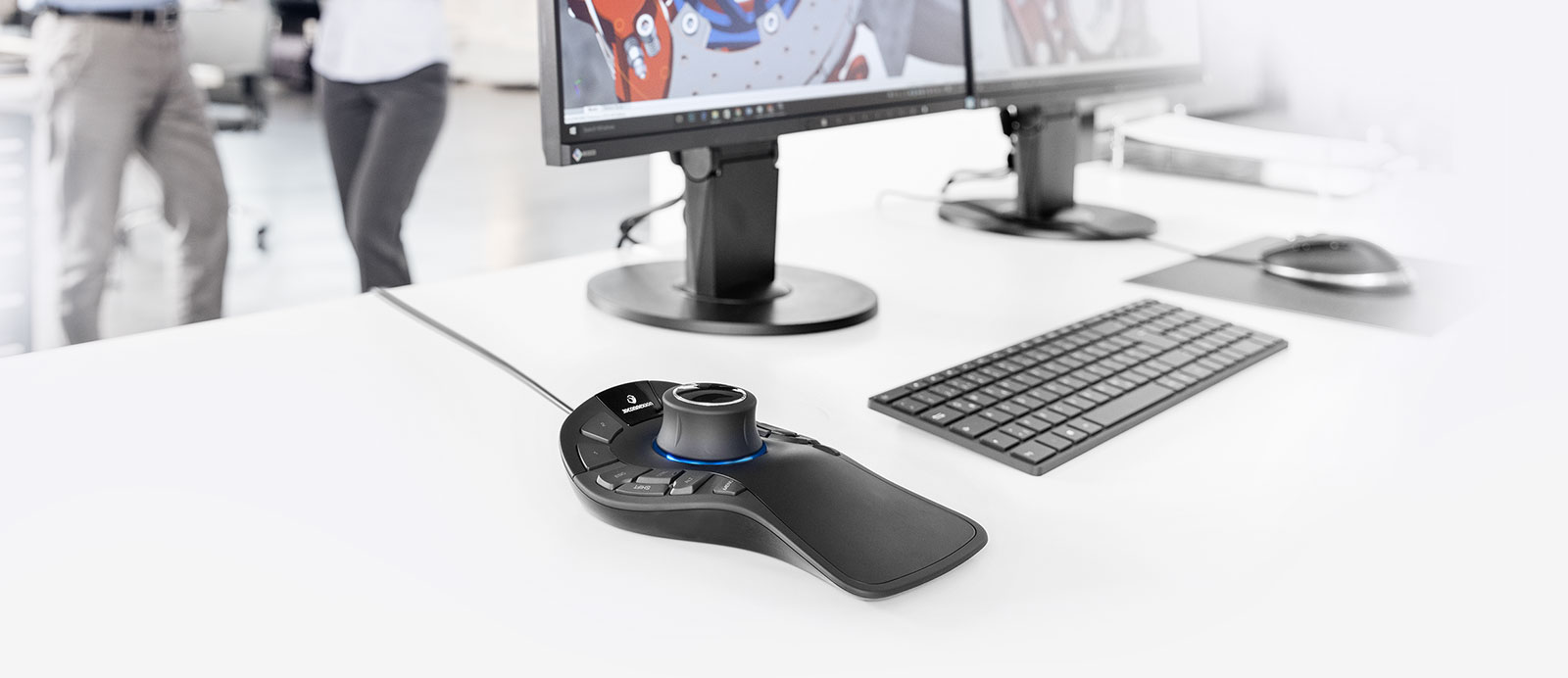 SpaceMouse? Pro 3D 設(shè)計有線鼠標(biāo)2.jpg SpaceMouse? Pro 3D 設(shè)計有線鼠標(biāo)2.jpg